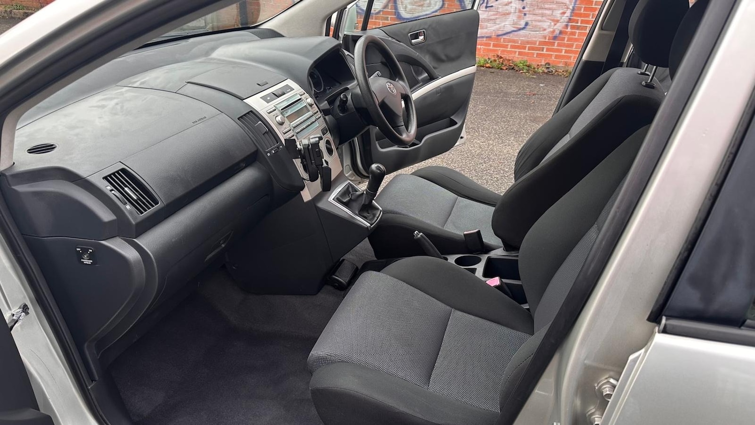 Used Toyota Corolla Verso 2007 for sale - 77984545: Photo 11