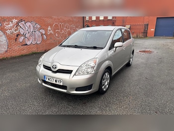 Toyota Corolla Verso feature image