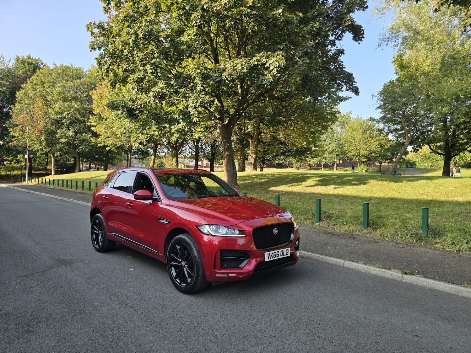 Used Jaguar F-Pace 2016 for sale - 76577167: Photo 14