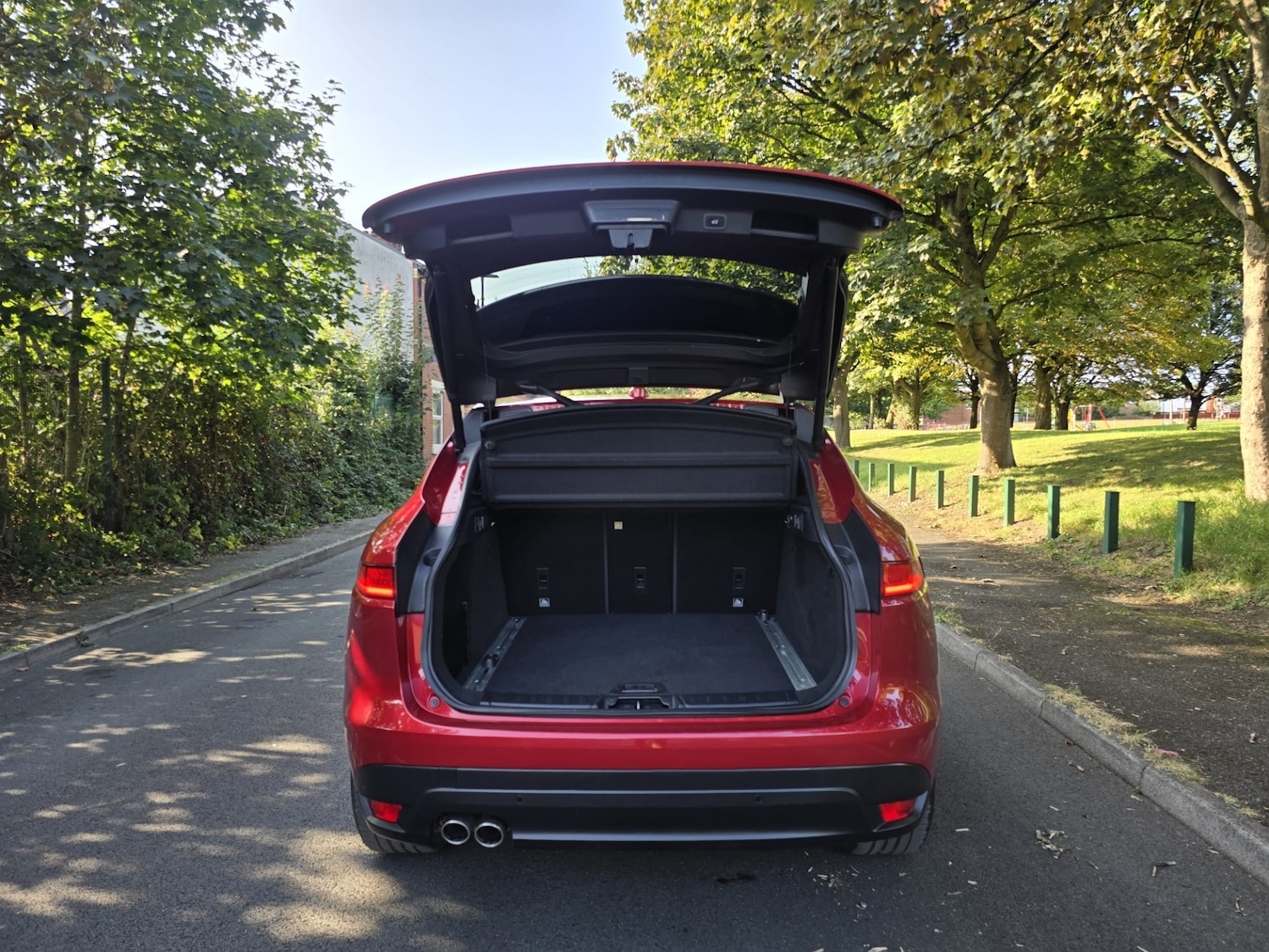 Used Jaguar F-Pace 2016 for sale - 76577167: Photo 18