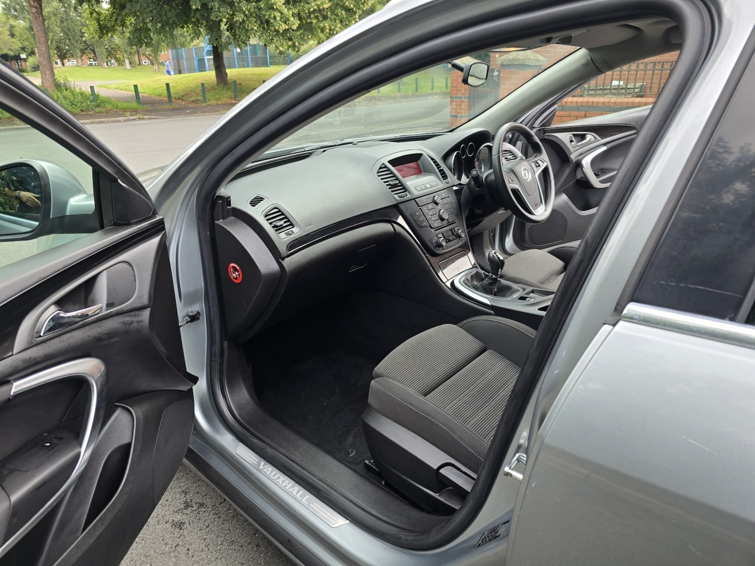 Used Vauxhall Insignia 2011 for sale - 77195527: Photo 12