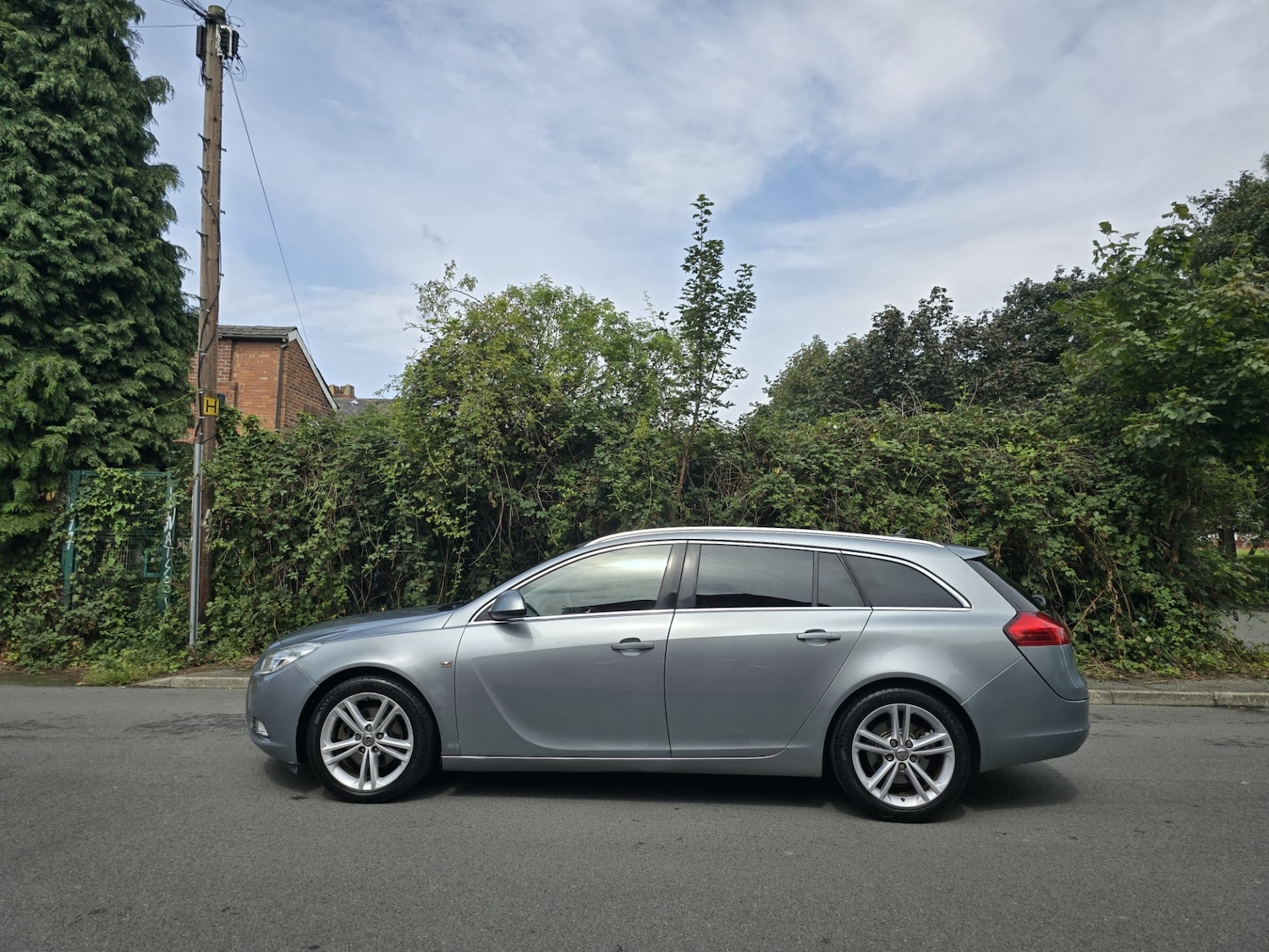 Used Vauxhall Insignia 2011 for sale - 77195527: Photo 2