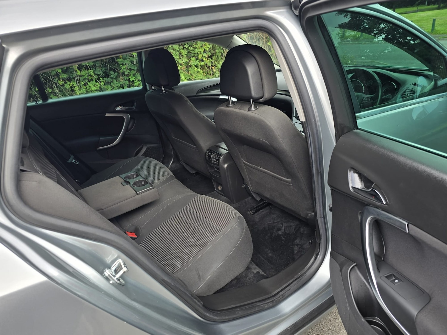 Used Vauxhall Insignia 2011 for sale - 77195527: Photo 8