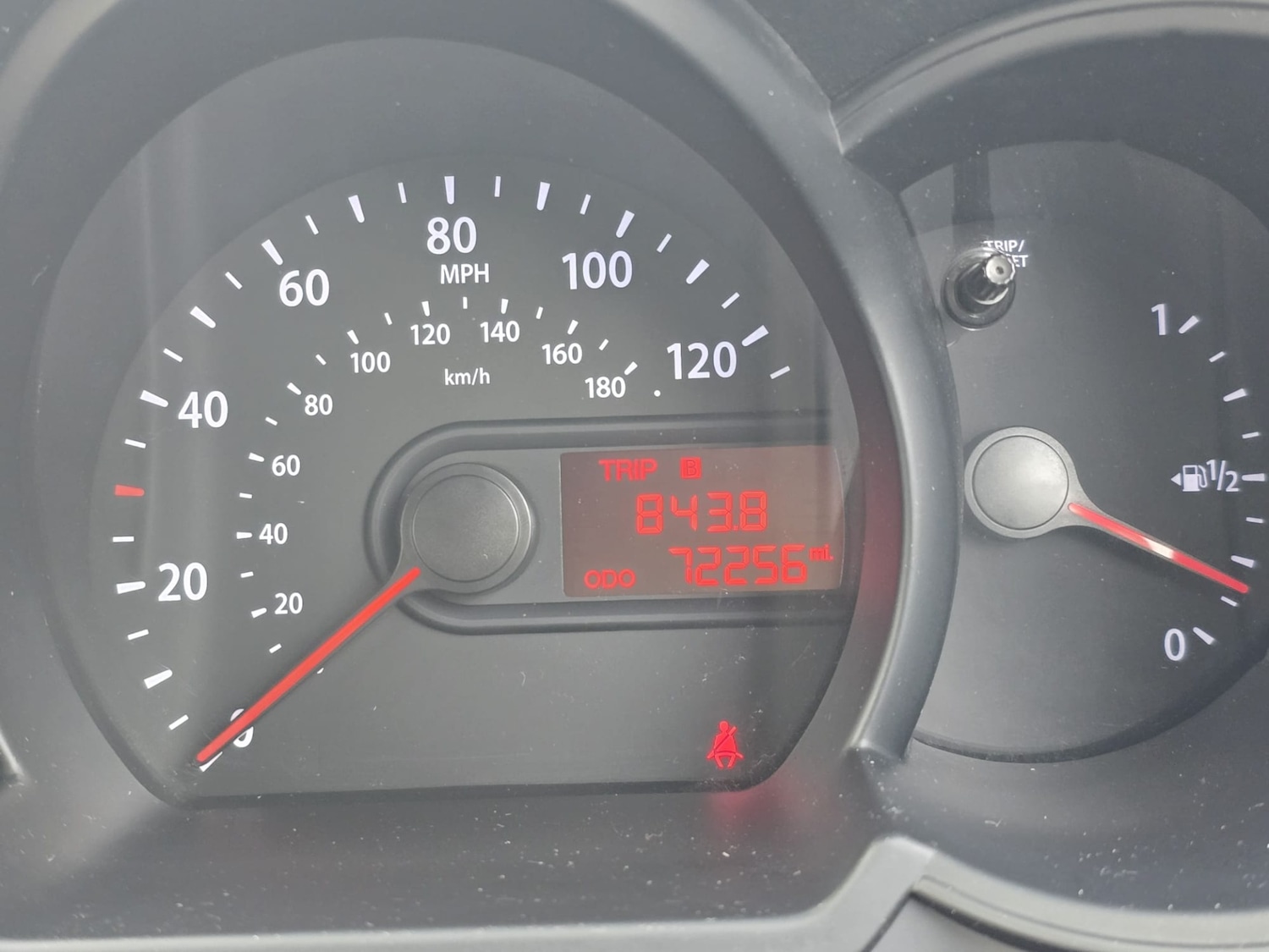 Used Kia Picanto 2011 for sale - 76980780: Photo 8