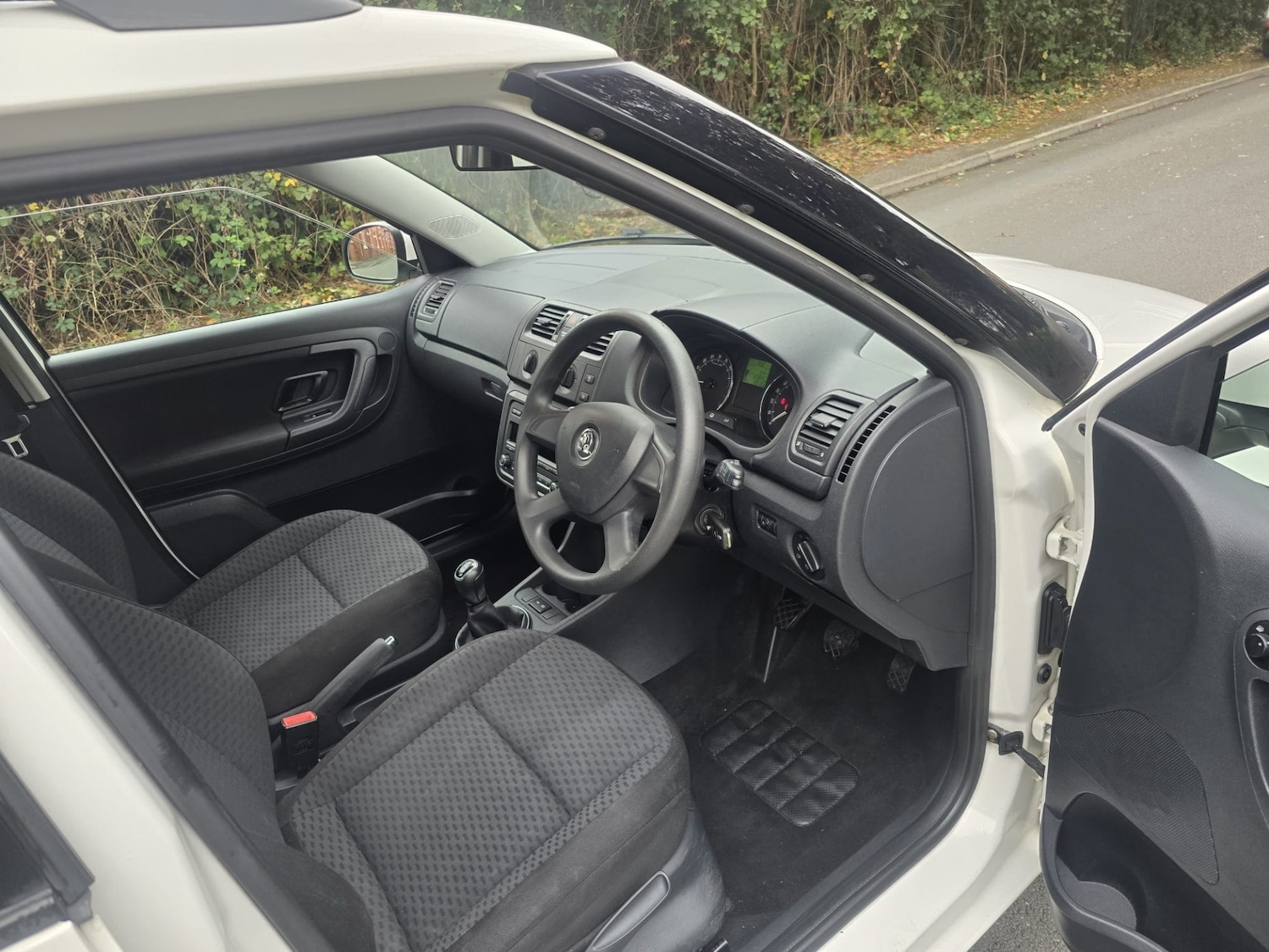 Used Skoda Fabia 2014 for sale - 76476980: Photo 5