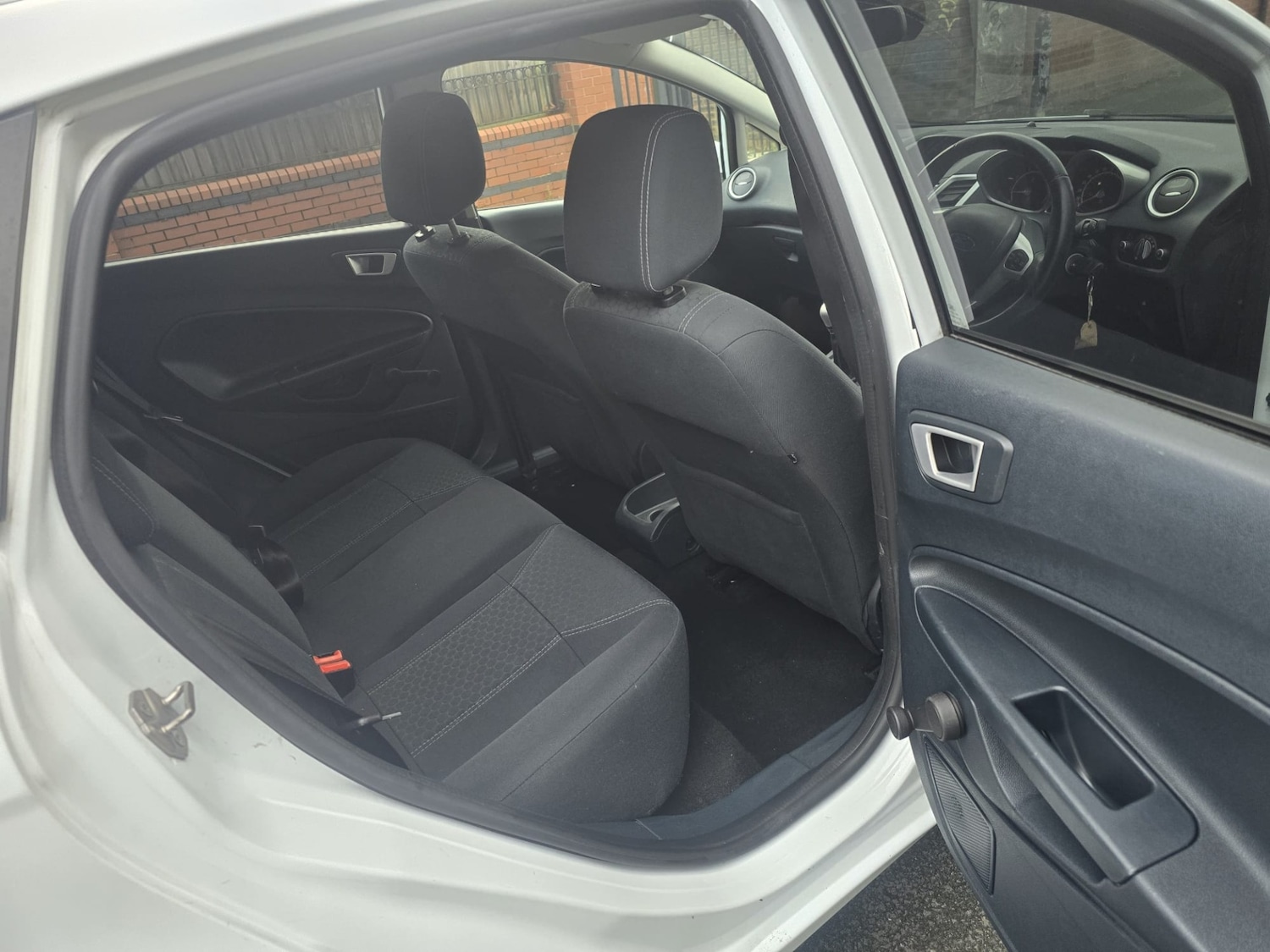 Used Ford Fiesta 2012 for sale - 76719042: Photo 14