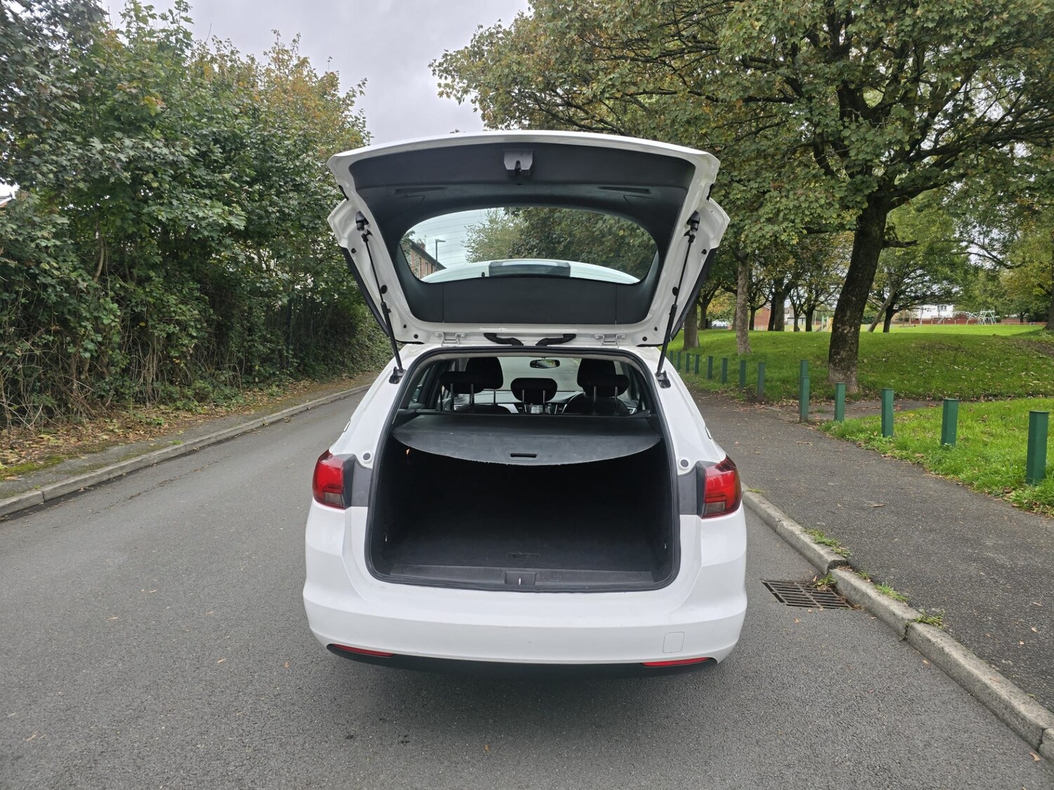 Used Vauxhall Astra 2017 for sale - 77603445: Photo 11
