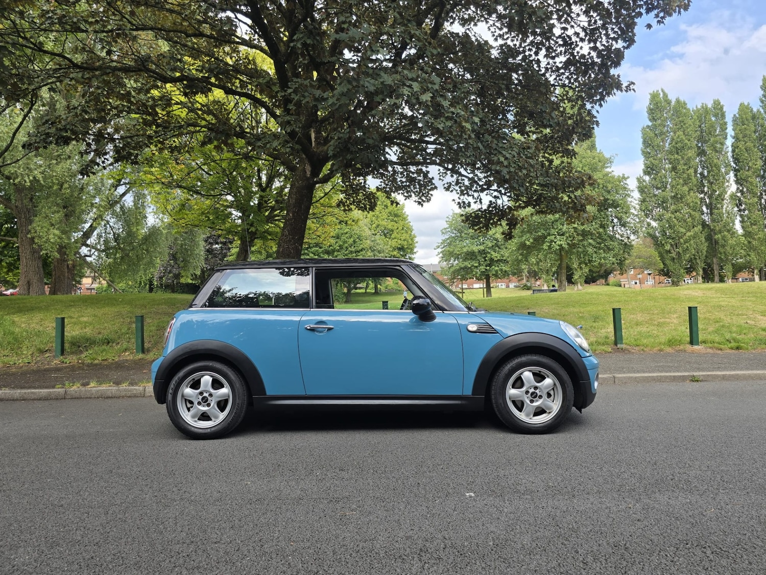 Used MINI Hatch 2009 for sale - 76553935: Photo 2