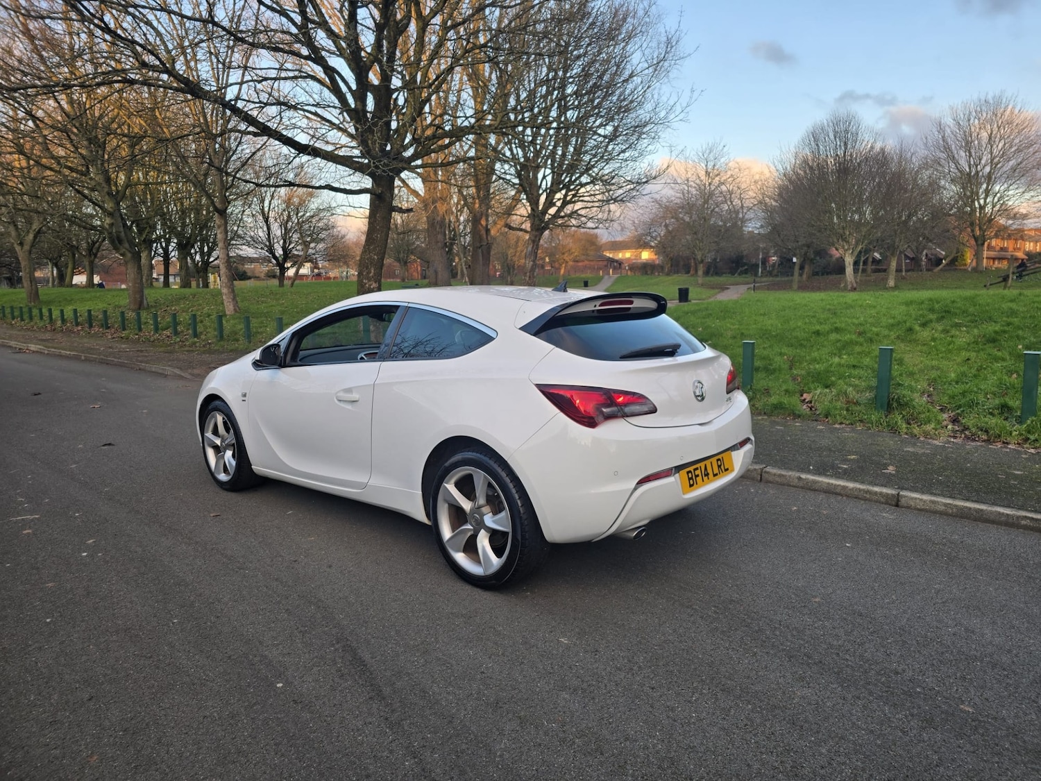 Used Vauxhall Astra GTC 2014 for sale - 77055131: Photo 4