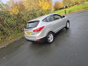 Used Hyundai Ix35 2011 for sale - 76554200: Photo