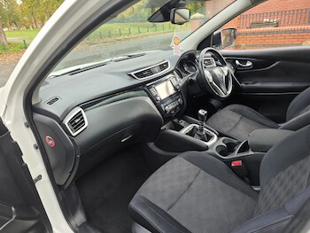 Used Nissan Qashqai 2014 for sale - 76476735: Photo