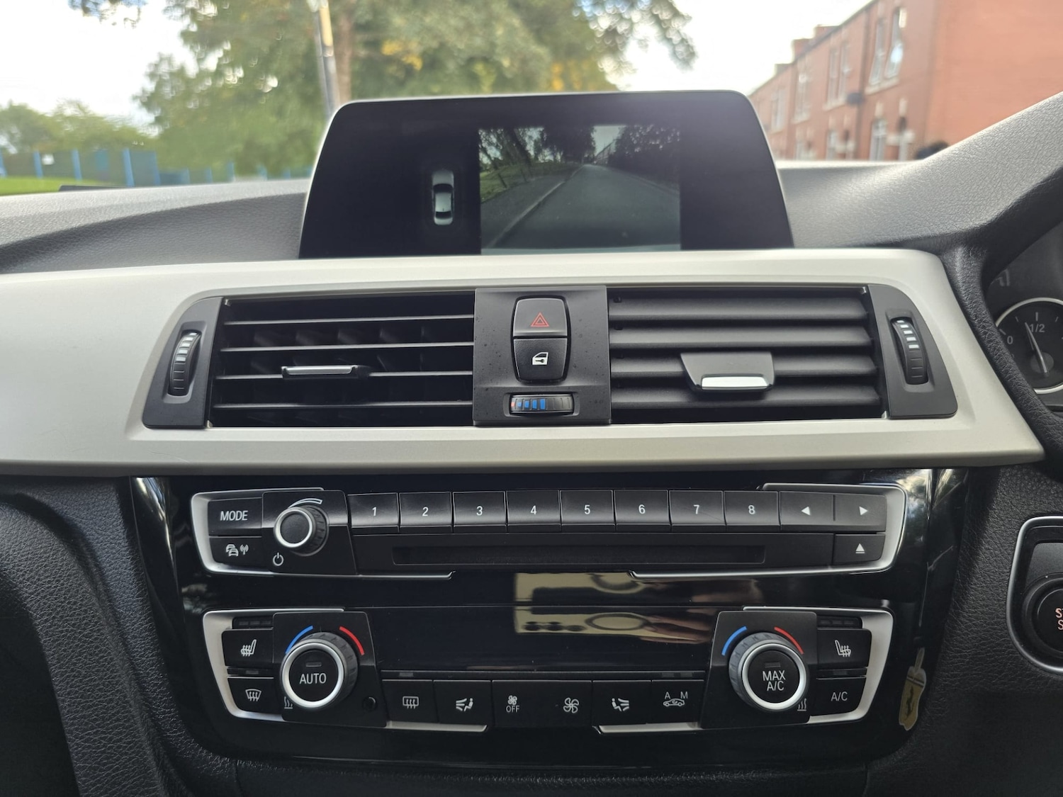 Used BMW 3 Series 2018 for sale - 76477815: Photo 20