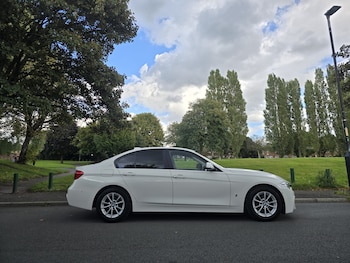 Used BMW 3 Series 2018 for sale - 76477815: Photo