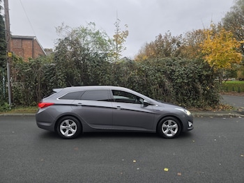 Used Hyundai i40 2012 for sale - 76553924: Photo