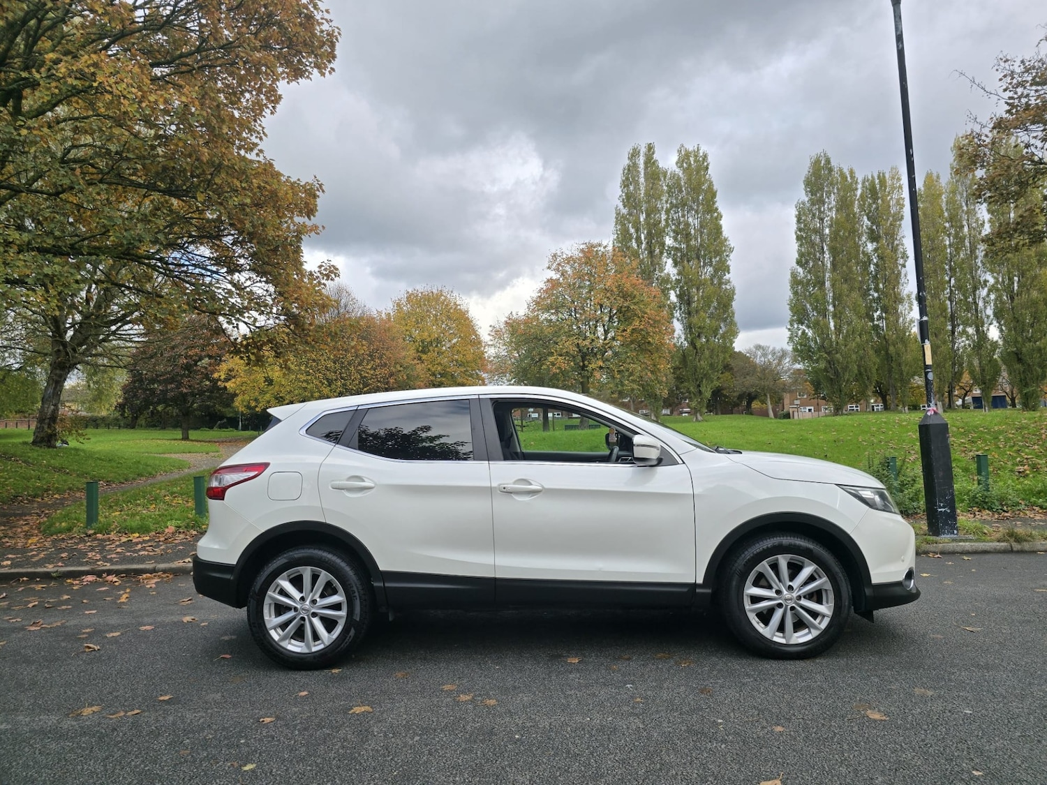 Used Nissan Qashqai 2014 for sale - 77602007: Photo 9