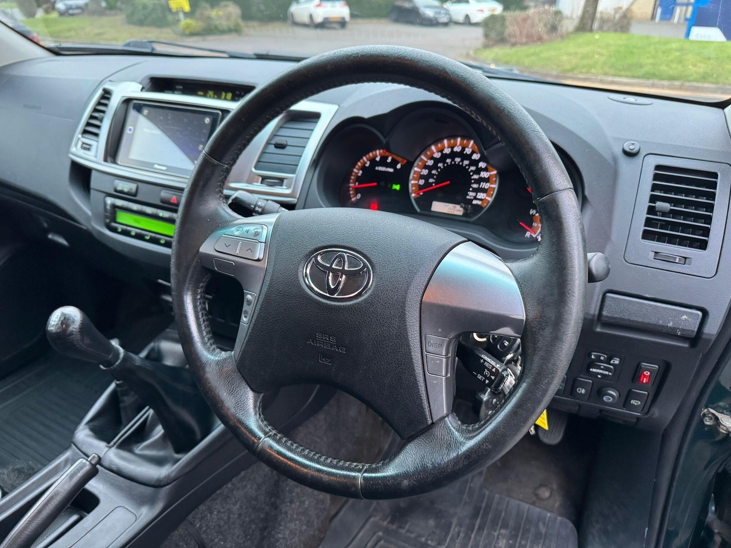 Used Toyota Hilux 2015 for sale - 76935860: Photo 26