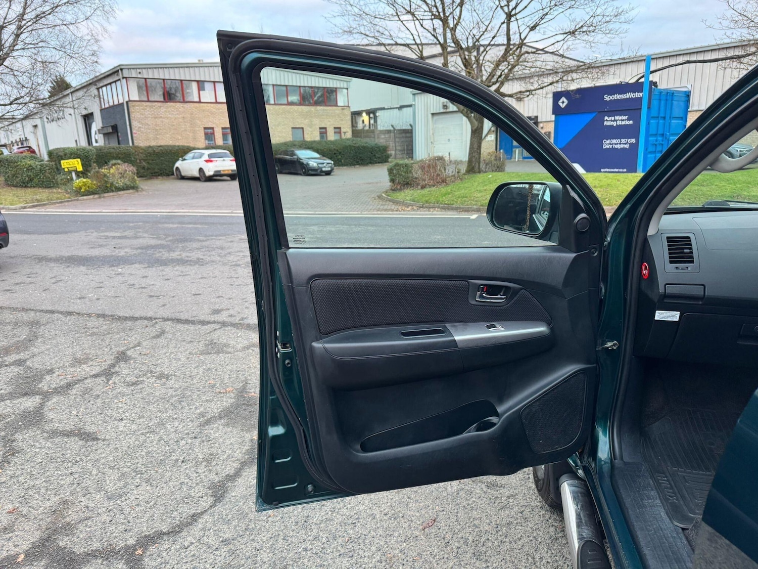 Used Toyota Hilux 2015 for sale - 76935860: Photo 40