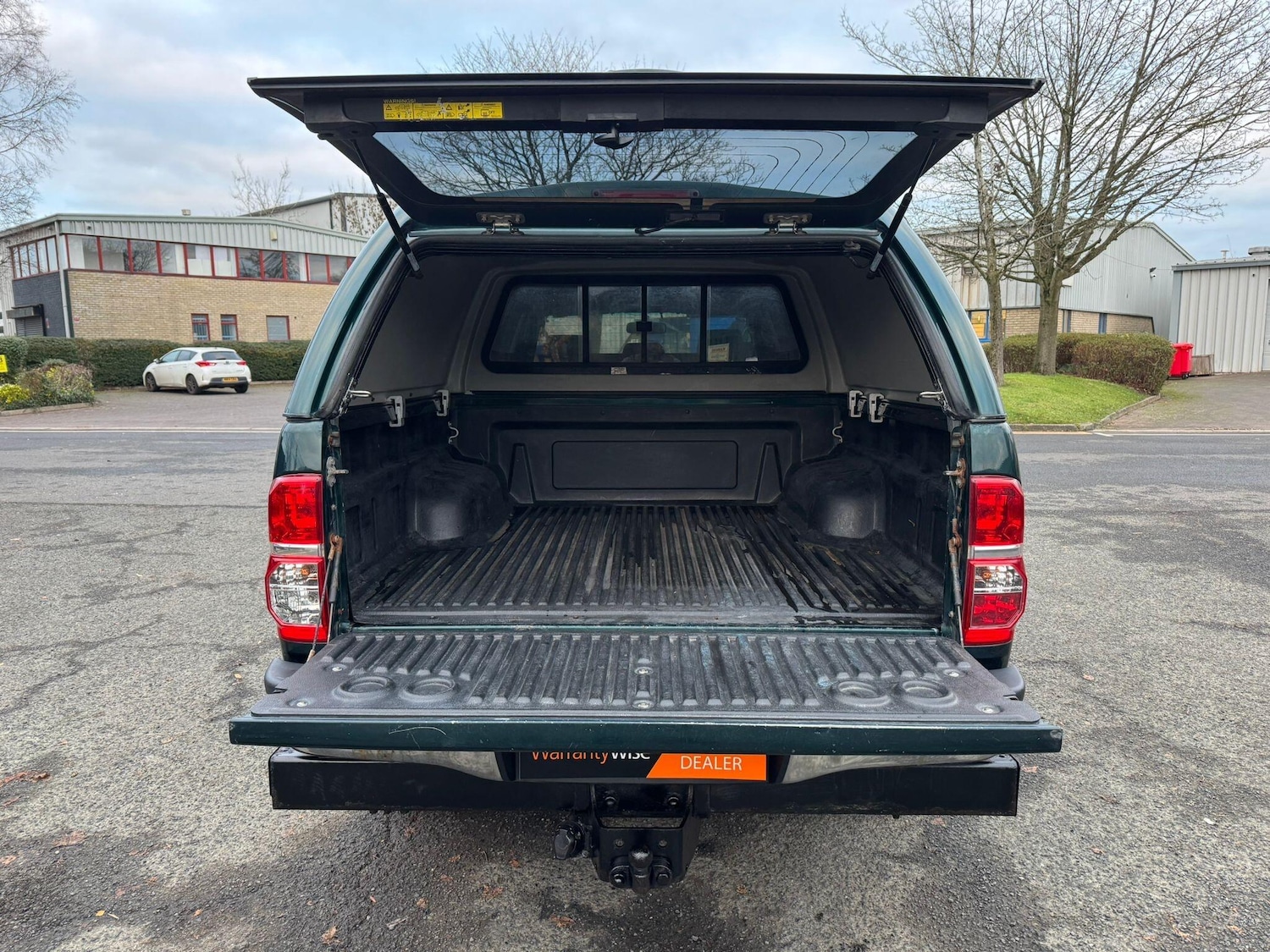 Used Toyota Hilux 2015 for sale - 76935860: Photo 9