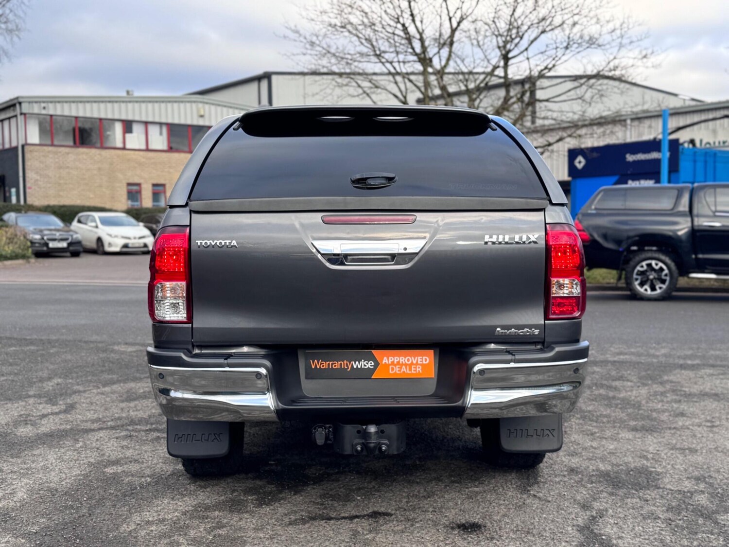 Used Toyota Hilux 2016 for sale - 77440654: Photo 11