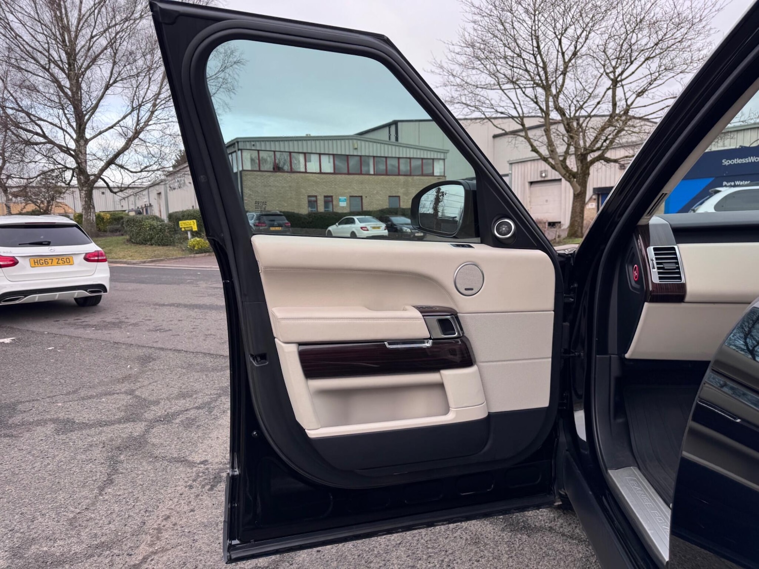 Used Land Rover Range Rover for sale - 77550075: Photo 32