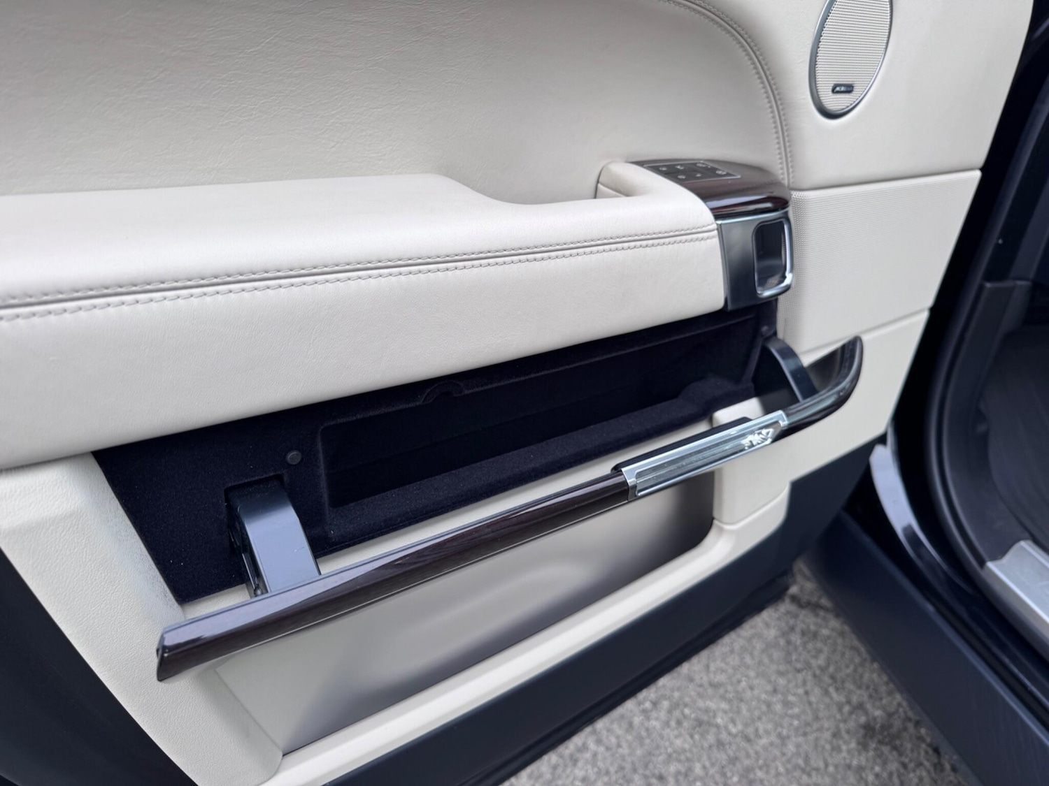 Used Land Rover Range Rover for sale - 77550075: Photo 34