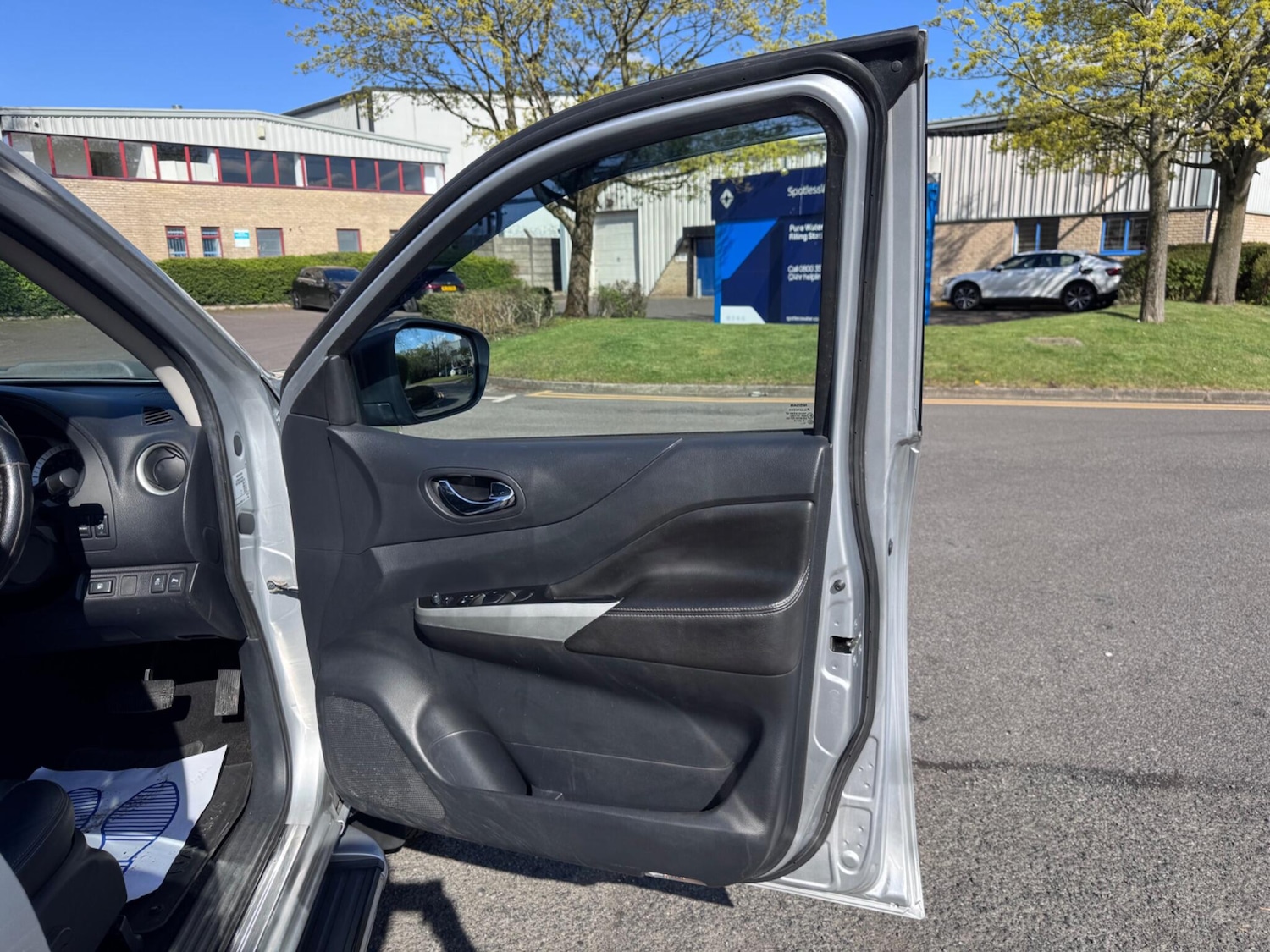 Used Nissan Navara 2017 for sale - 78128172: Photo 17