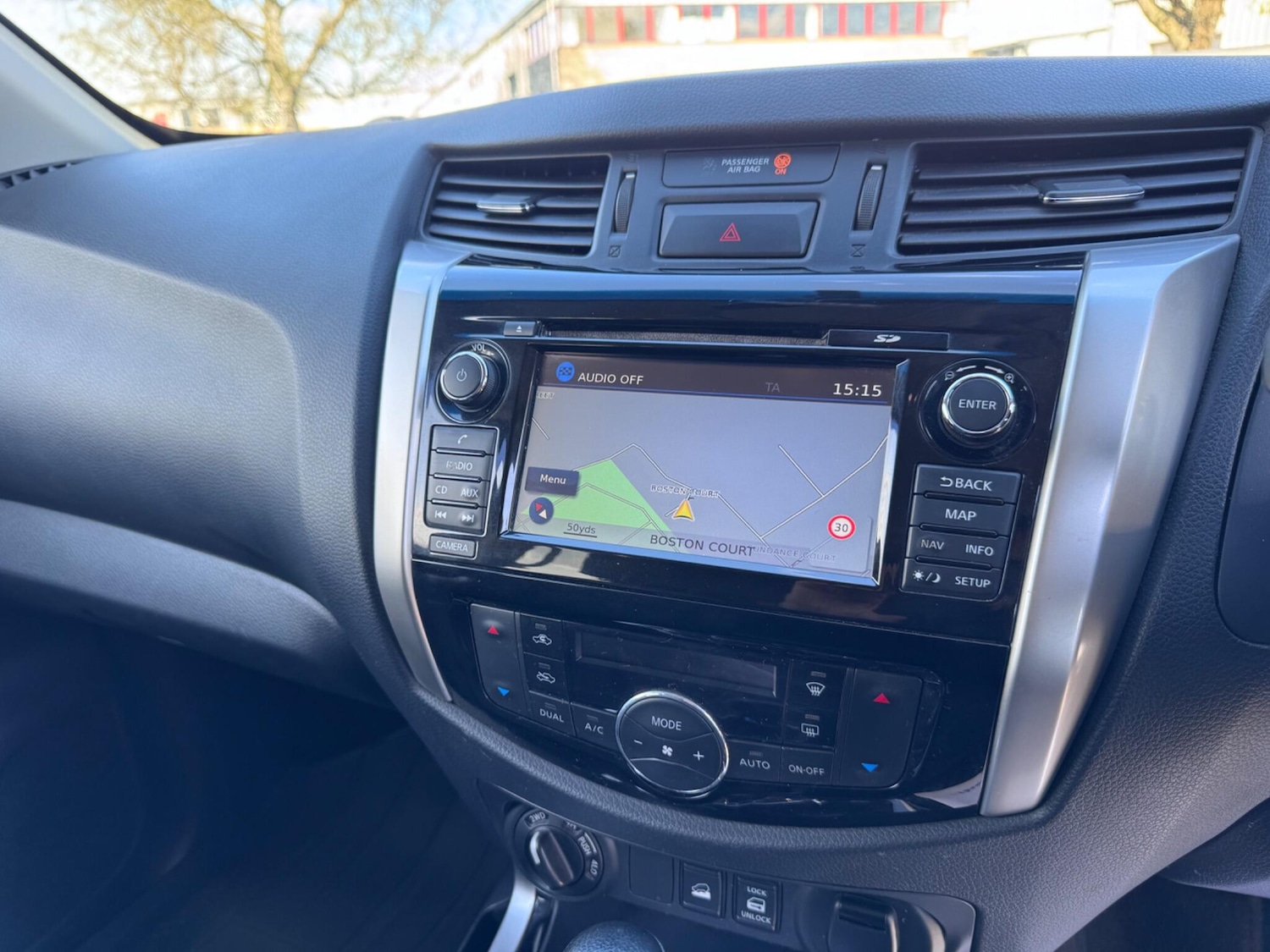 Used Nissan Navara 2017 for sale - 78128172: Photo 27