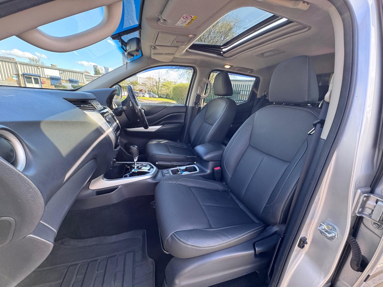 Used Nissan Navara 2017 for sale - 78128172: Photo 29