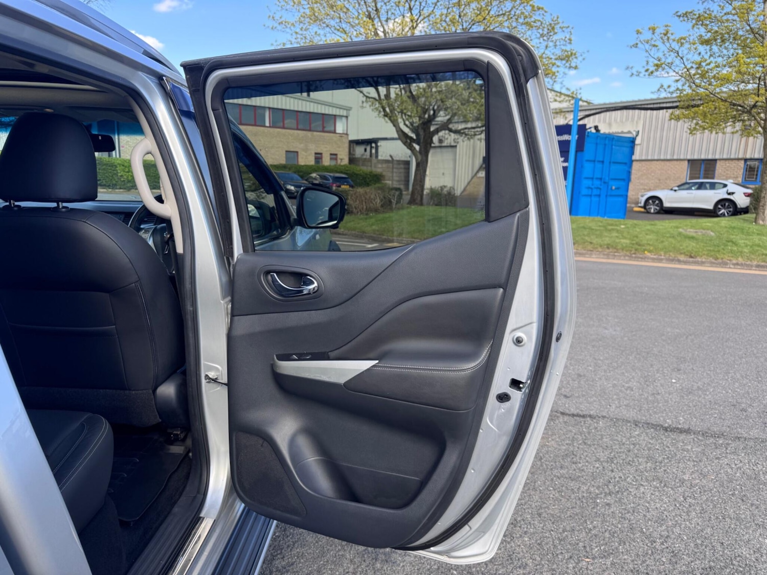 Used Nissan Navara 2017 for sale - 78128172: Photo 34