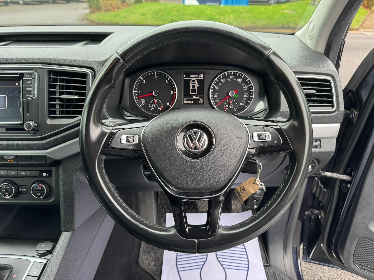 Used Volkswagen Amarok 2017 for sale - 76585100: Photo 37