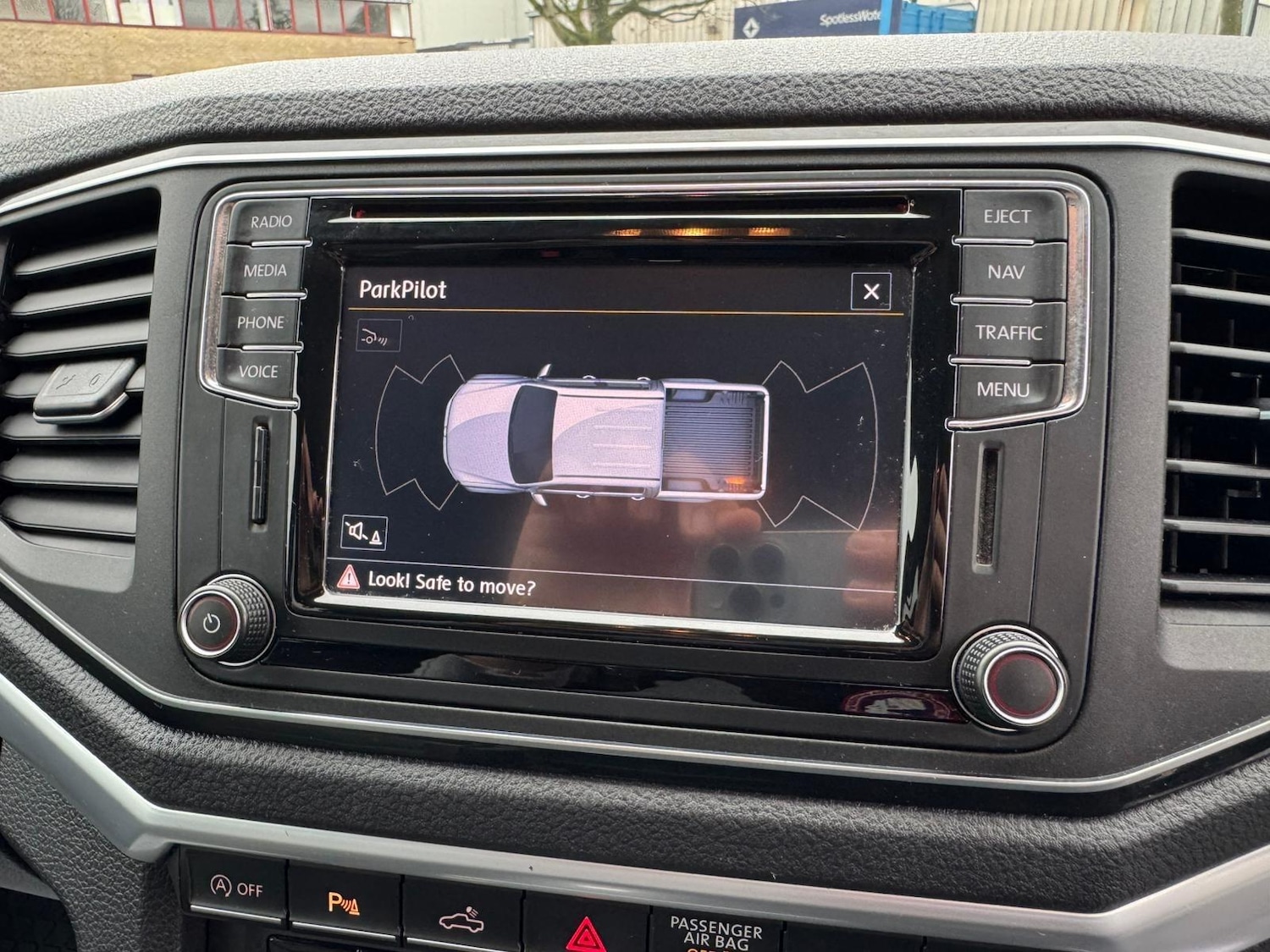 Used Volkswagen Amarok 2017 for sale - 76585100: Photo 45