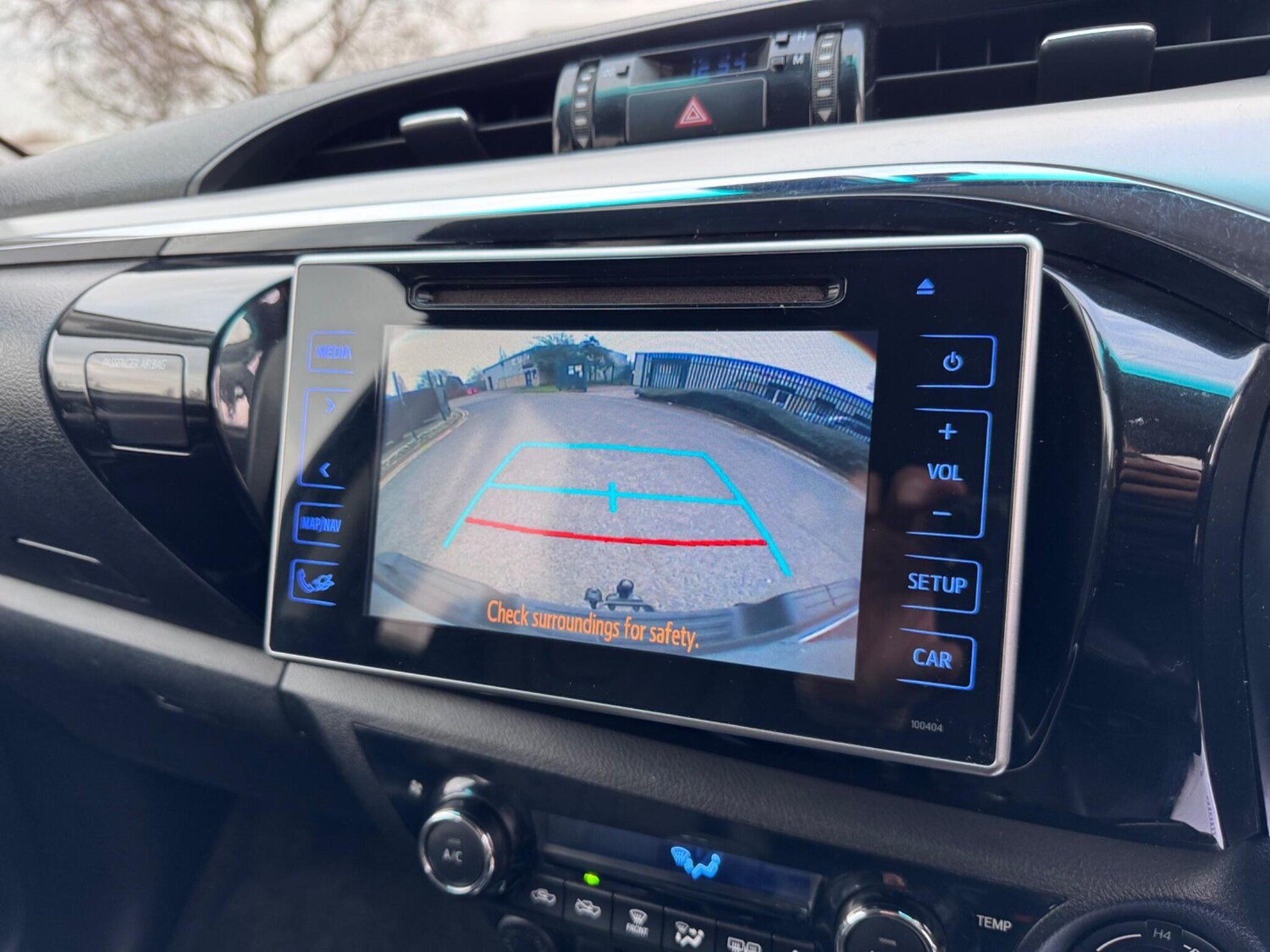 Used Toyota Hilux for sale - 77768244: Photo 28