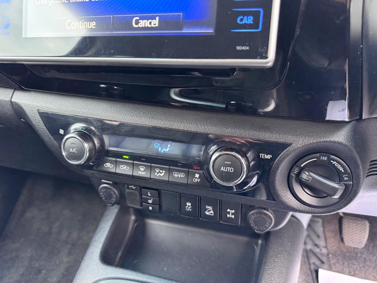 Used Toyota Hilux for sale - 77768244: Photo 30