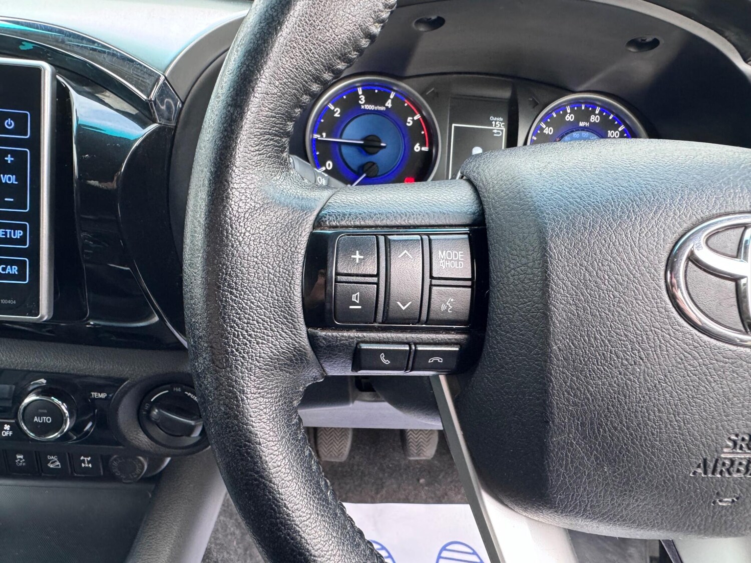 Used Toyota Hilux for sale - 77768244: Photo 33