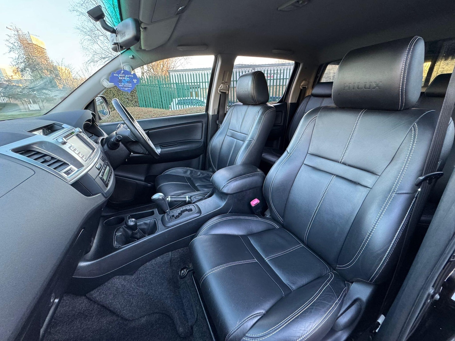 Used Toyota Hilux 2015 for sale - 76855925: Photo 20