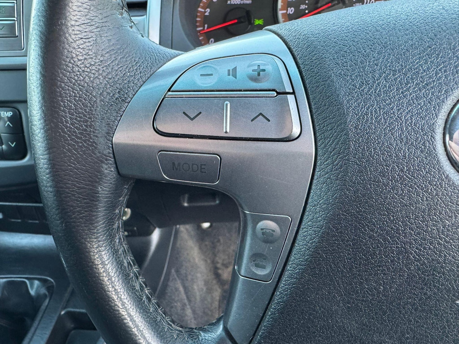 Used Toyota Hilux 2015 for sale - 76855925: Photo 42