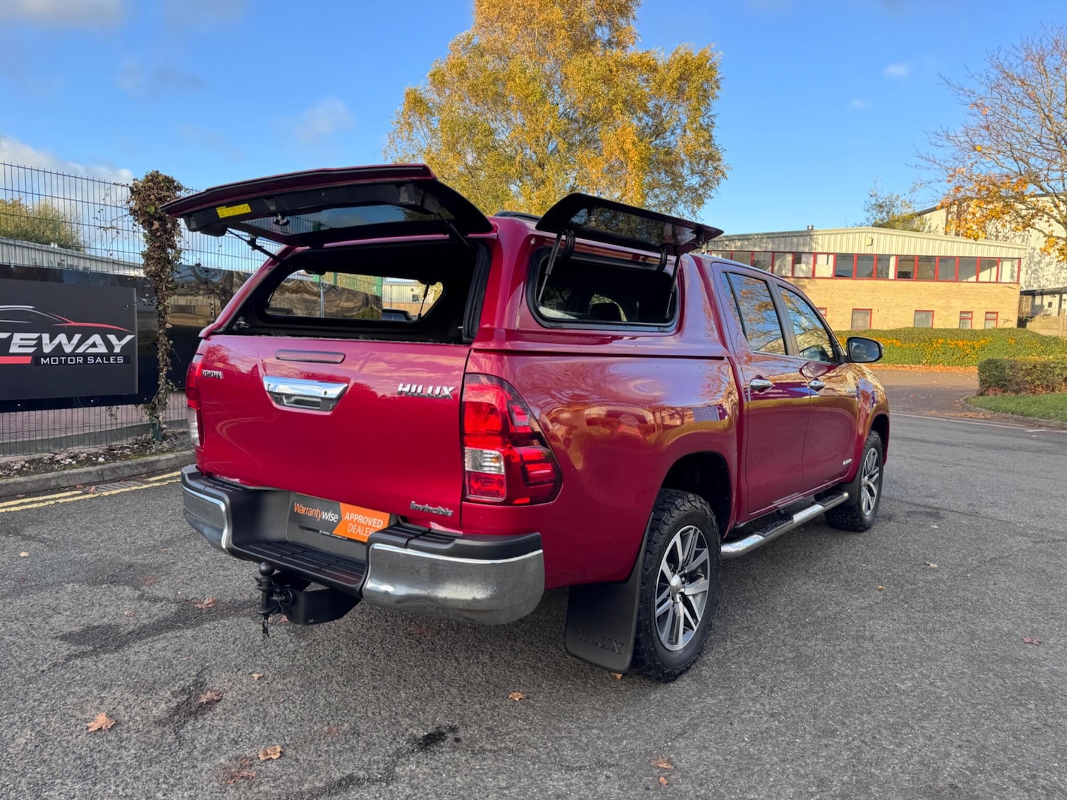 Used Toyota Hilux 2017 for sale - 76377888: Photo 13