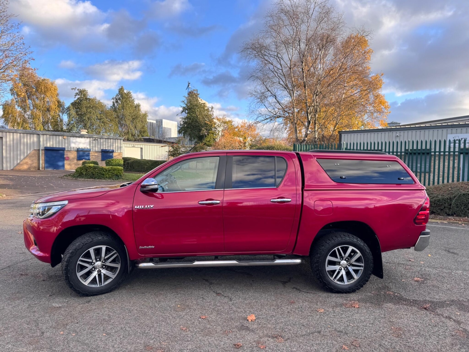 Used Toyota Hilux 2017 for sale - 76377888: Photo 4