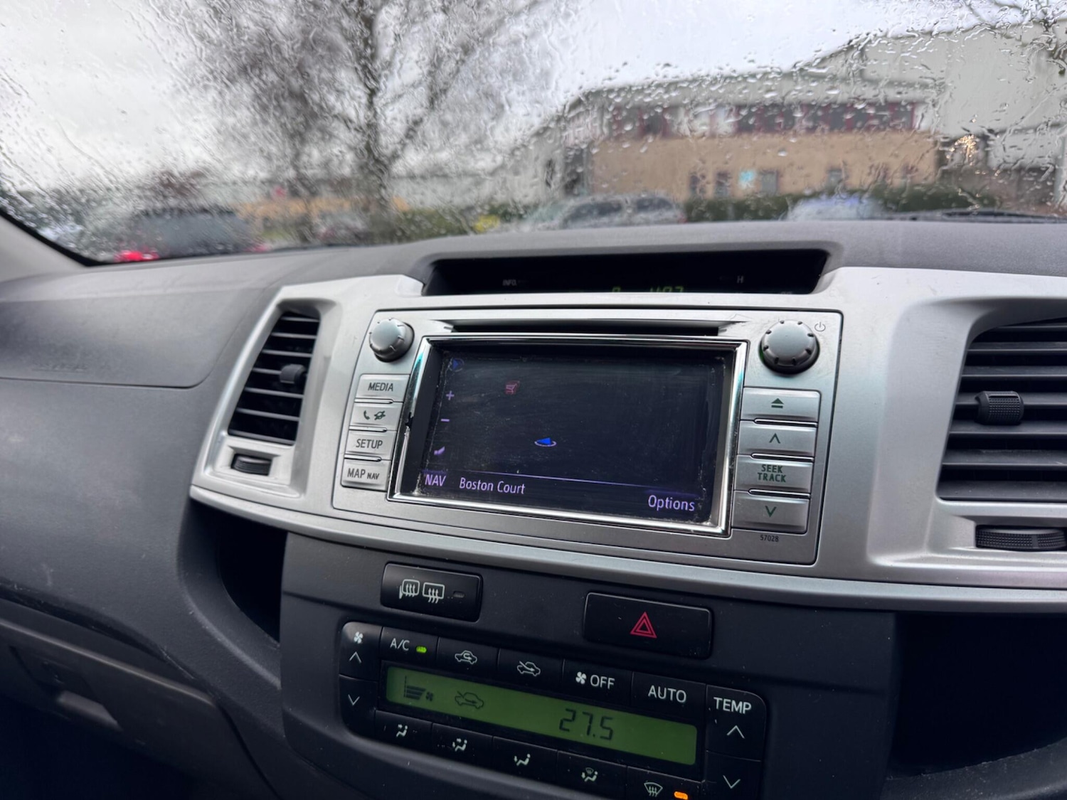 Used Toyota Hilux 2013 for sale - 77478777: Photo 25