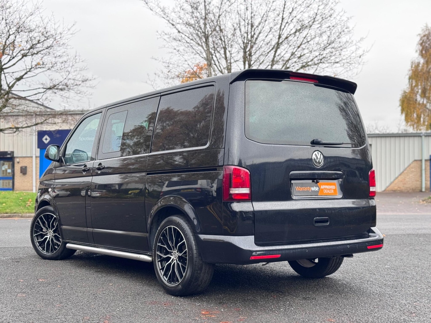 Used Volkswagen Transporter Sportline 2013 for sale - 76423468: Photo 11