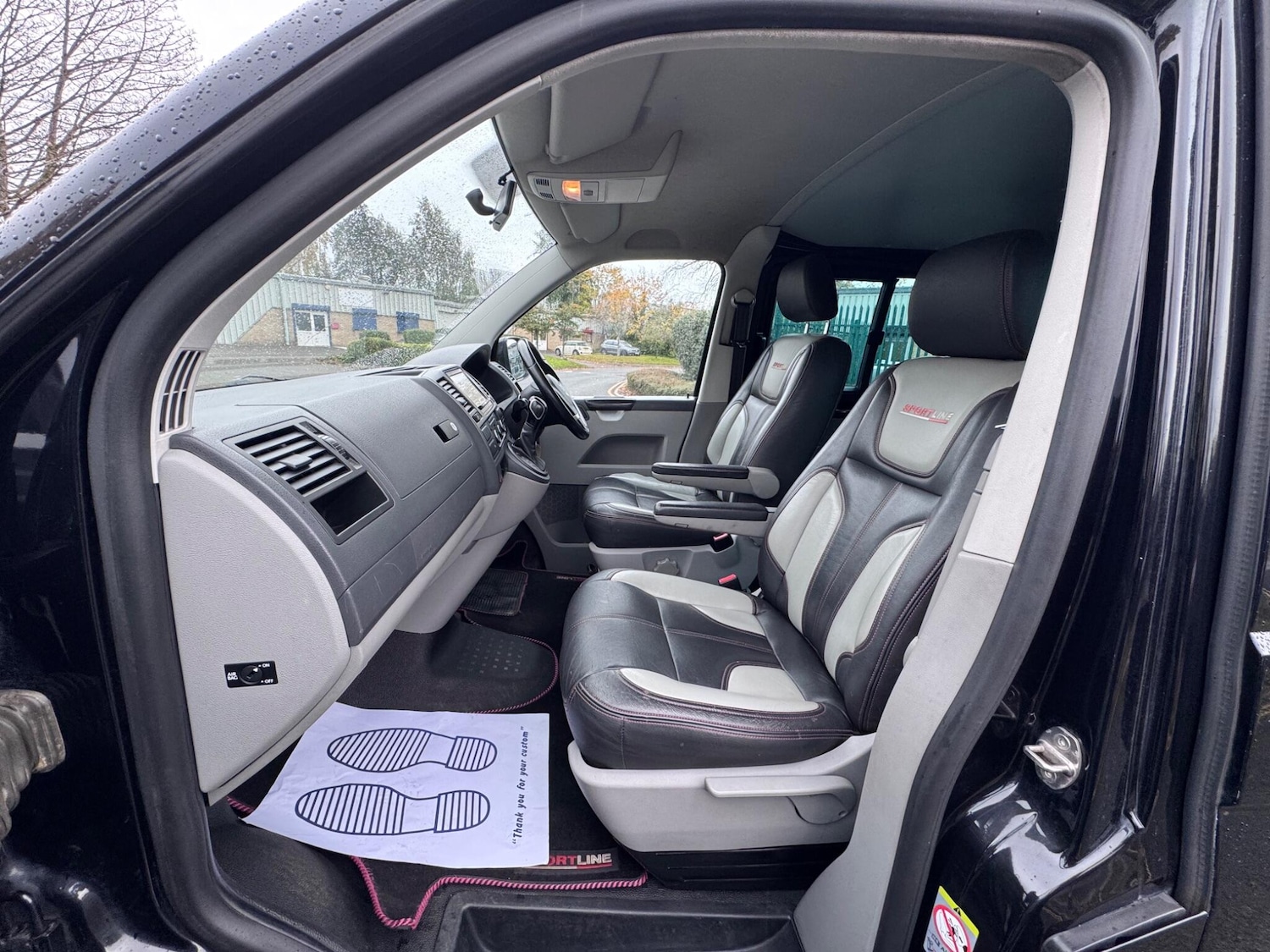 Used Volkswagen Transporter Sportline 2013 for sale - 76423468: Photo 41