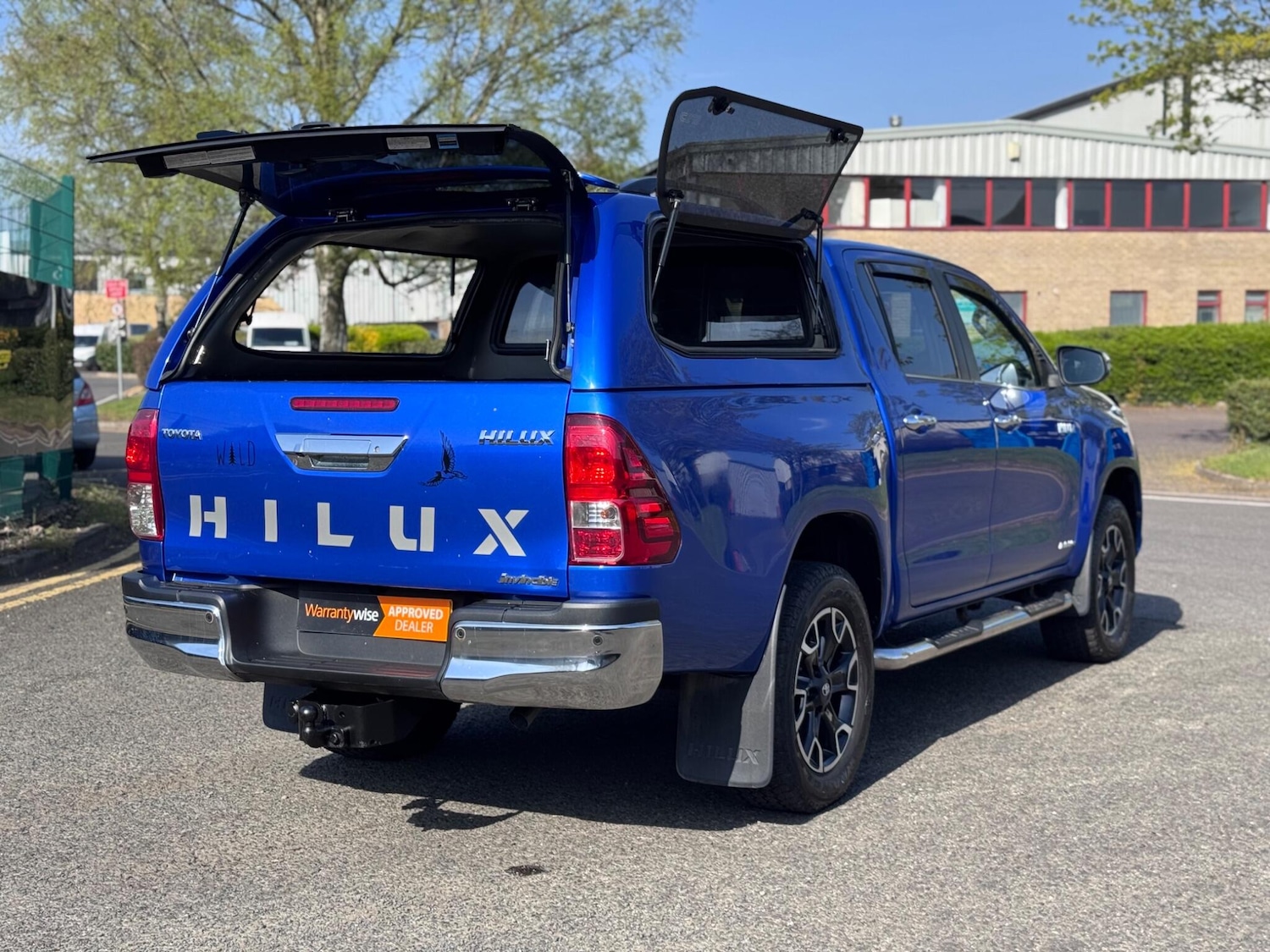 Used Toyota Hilux 2017 for sale - 78185301: Photo 12