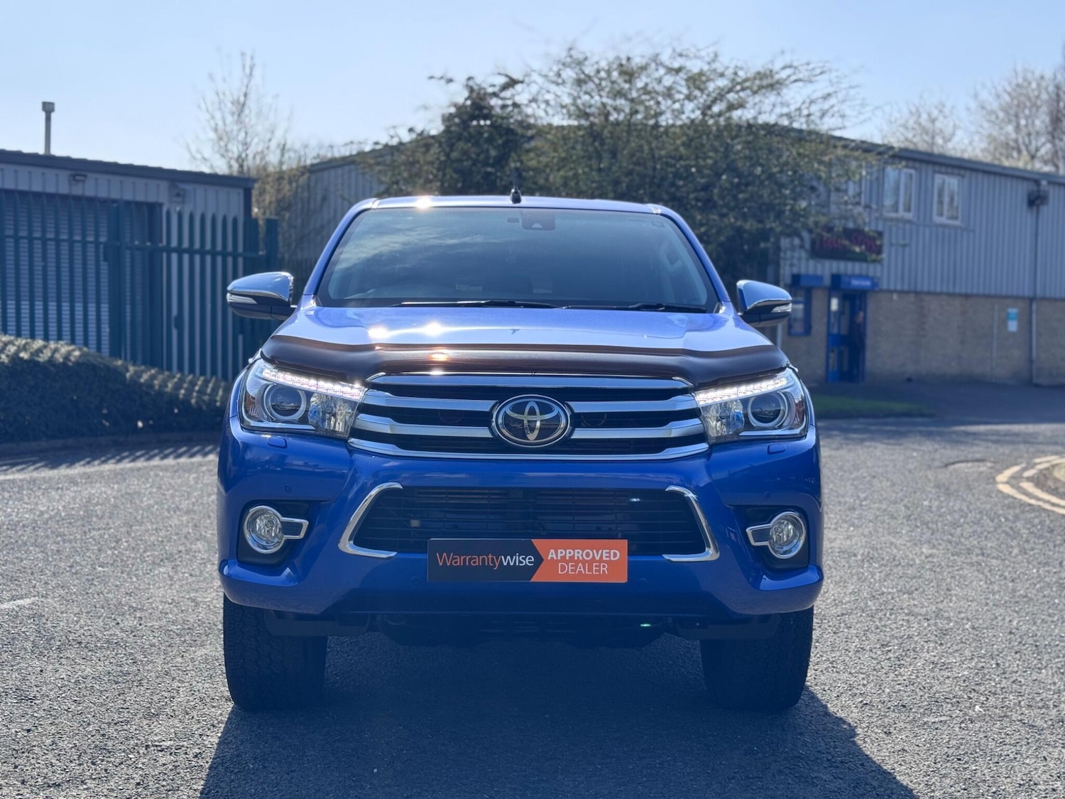 Used Toyota Hilux 2017 for sale - 78185301: Photo 2