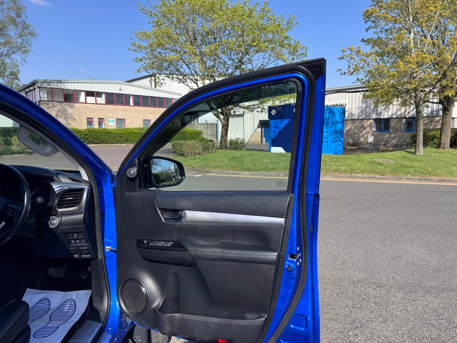 Used Toyota Hilux 2017 for sale - 78185301: Photo 22