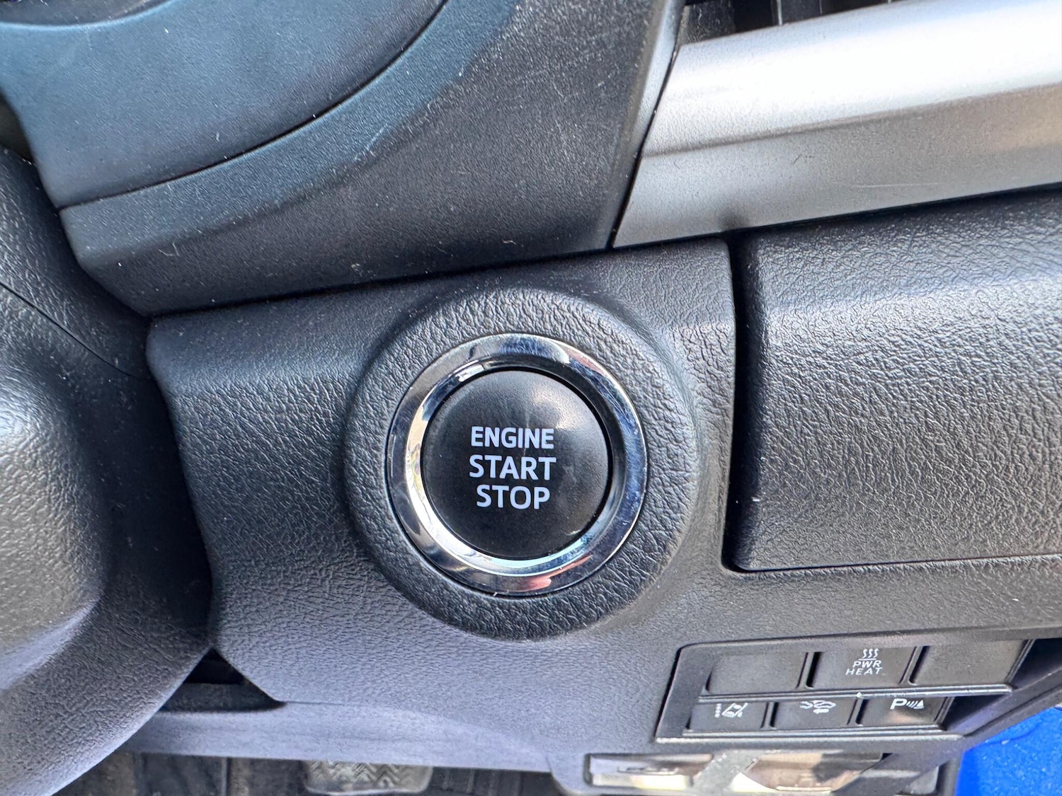 Used Toyota Hilux 2017 for sale - 78185301: Photo 29