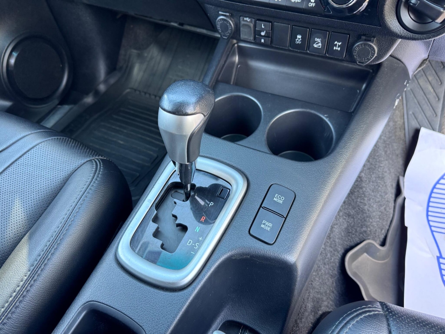 Used Toyota Hilux 2017 for sale - 78185301: Photo 32