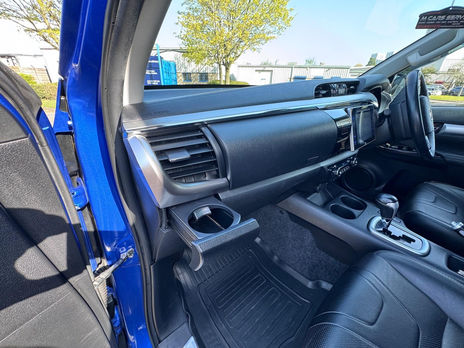 Used Toyota Hilux 2017 for sale - 78185301: Photo 46