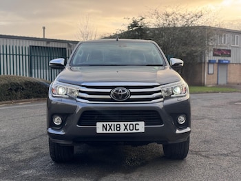 Used Toyota Hilux 2018 for sale - 78047913: Photo