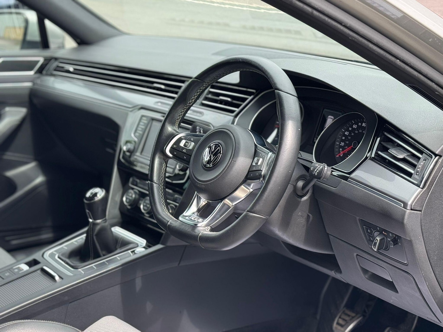 Used Volkswagen Passat 2015 for sale - 77238267: Photo 35