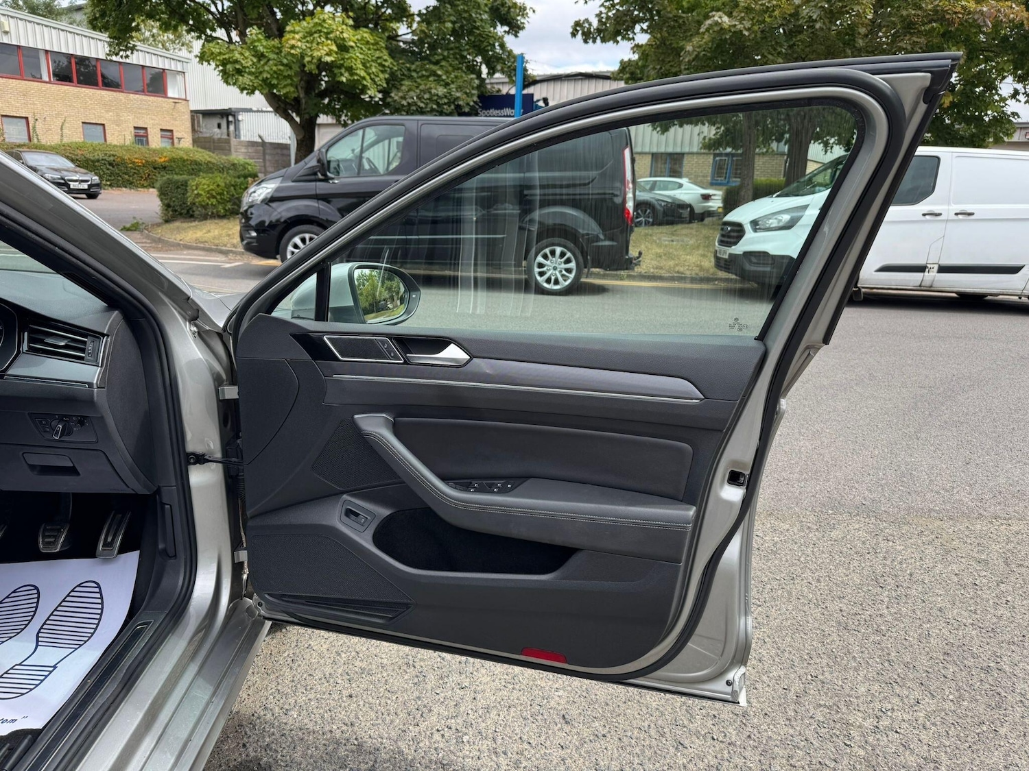 Used Volkswagen Passat 2015 for sale - 77238267: Photo 36